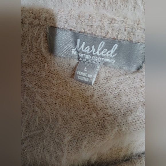 Marled Reunited Large Soft Knit Fluffy Sweater - Picture 4 of 5
